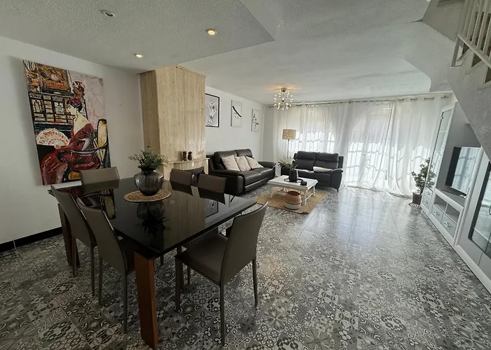 Casa En Cabo Huertas Con Piscina Privada Y Zona Residencial By Turihome